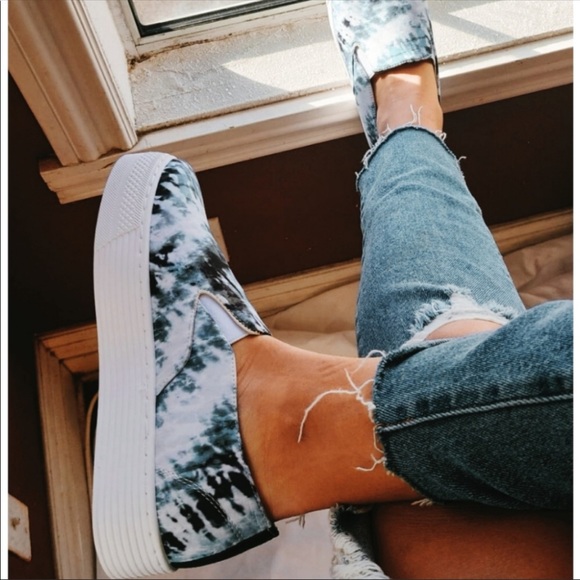 Tie Dye Slip On Platform Sneakers - Picture 2 of 8